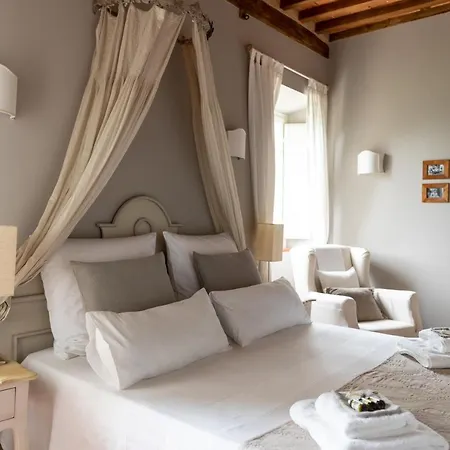 Montebello Bed & Breakfast