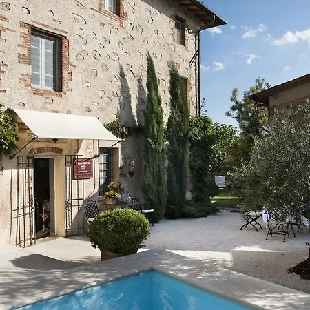 فندق مبيت وإفطار Montebello *